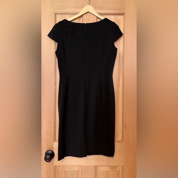 Tahari perfect black dress - Picture 2 of 5